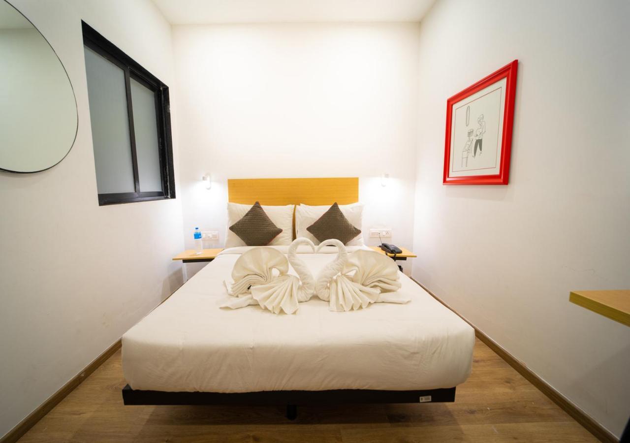 The Park Infinity Hotel Surat Buitenkant foto